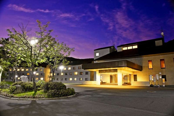 【旭川エリア発】 倶知安・三島さんの芝桜と春のニセコパノラマライン(2日間)3